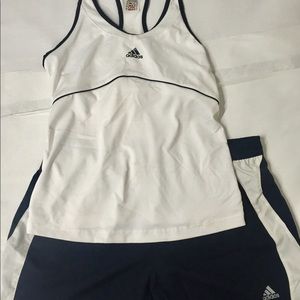 Adidas Short Running Set w/sports bra top